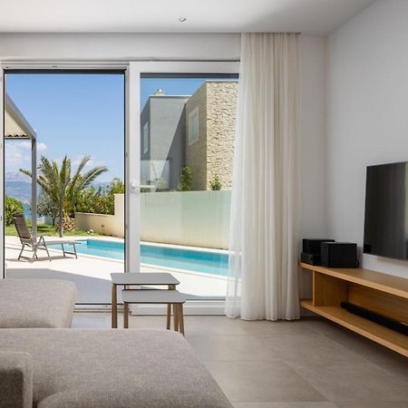 Acadia Beach Villas & Apartments 슬라티네 외부 사진