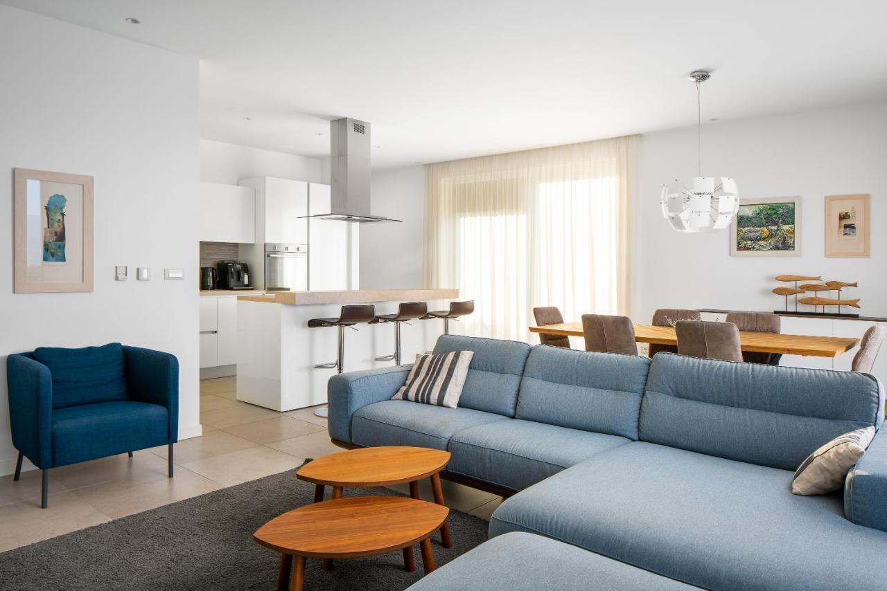 Acadia Beach Villas & Apartments 슬라티네 외부 사진