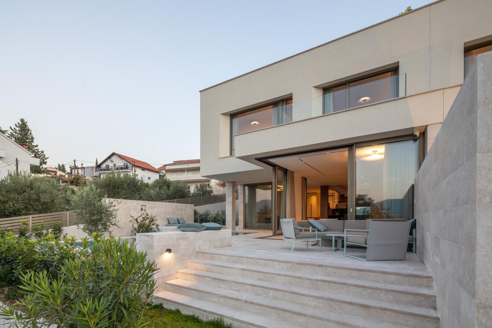 Acadia Beach Villas & Apartments 슬라티네 외부 사진