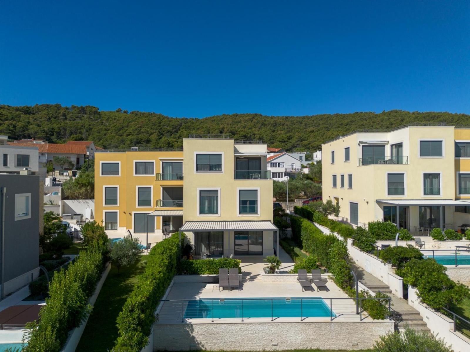 Acadia Beach Villas & Apartments 슬라티네 외부 사진