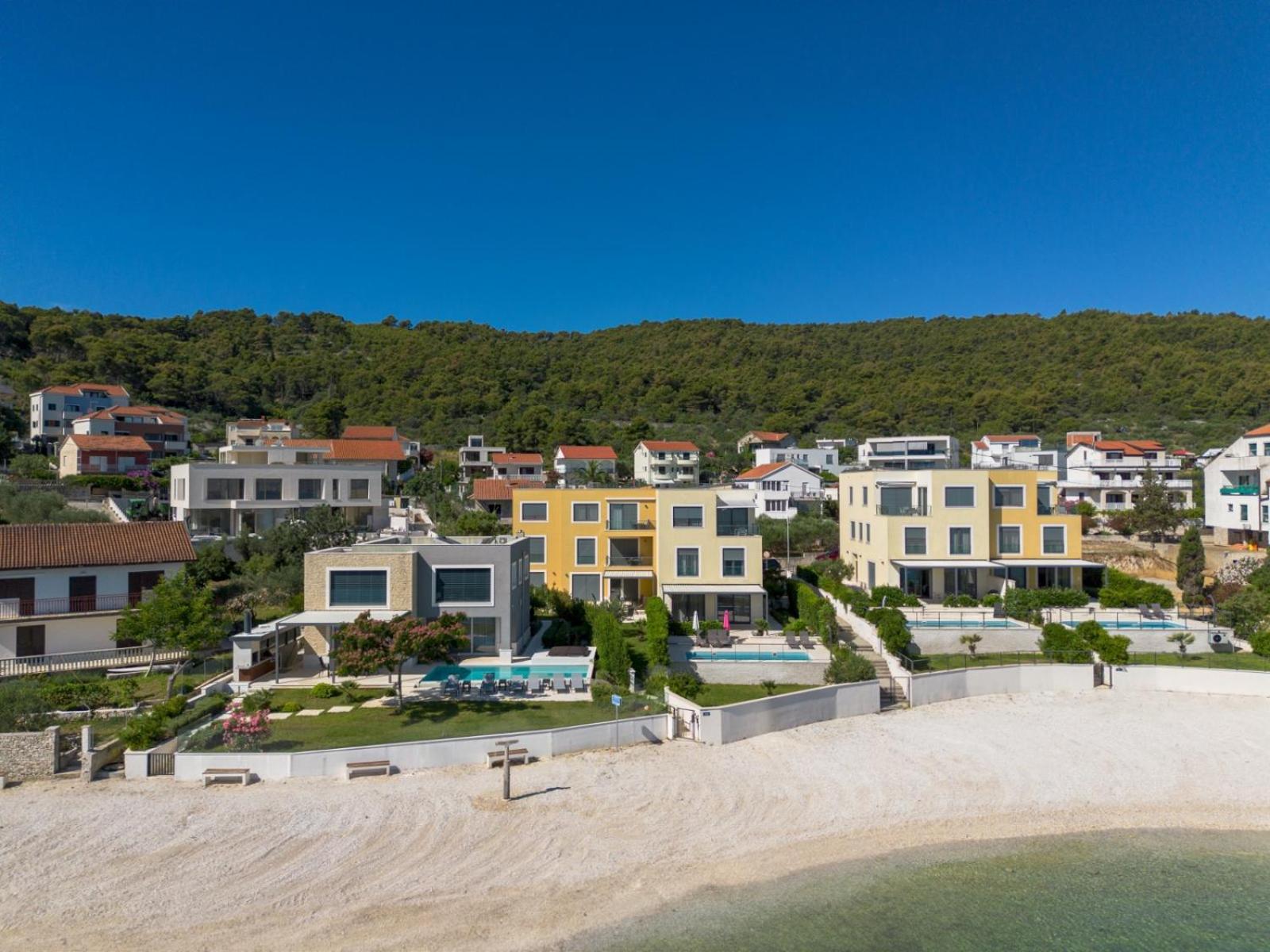 Acadia Beach Villas & Apartments 슬라티네 외부 사진